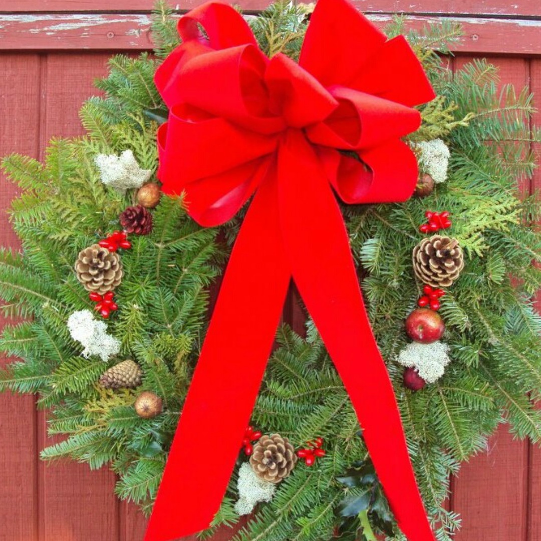 Mini Christmas Tree – Pam's Maine Wreaths